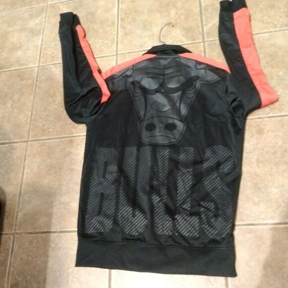 VINTAGE Chicago Bulls Men’s Small Full Zip track Jacket Black Long Sleeve Y2K - Picture 8 of 12